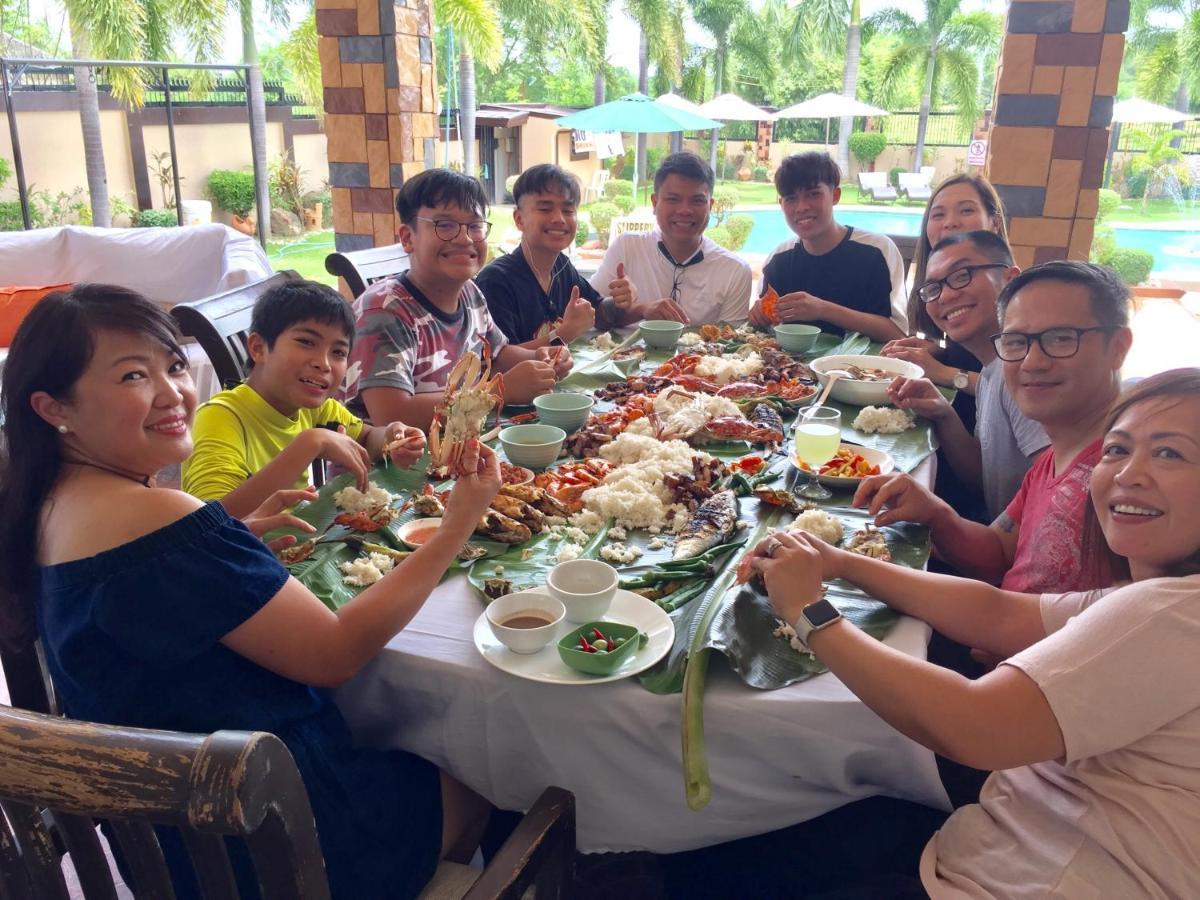 Villa Angelica Resort Alaminos Buitenkant foto